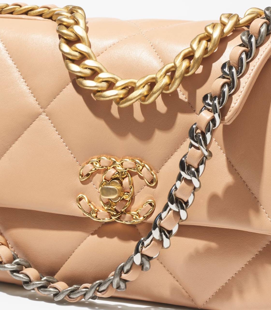 Chanel 19 handbag